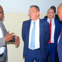 JFN /ACTUALITES : L’AMBASSADEUR DE FRANCE AU CAMEROUN EN VISITE AU SIEGE DU GROUPE JFN 